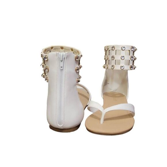 Shoe Dazzle Dackota Flat Sandals - Picture 9 of 13